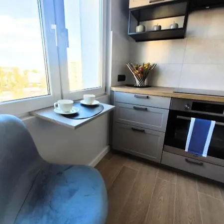 Apartament 8 Pietro * 그디니아