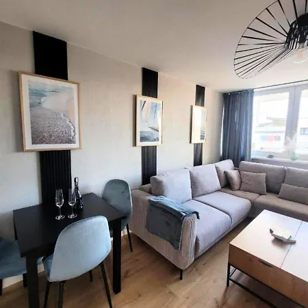 Apartament 8 Pietro 아파트 그디니아