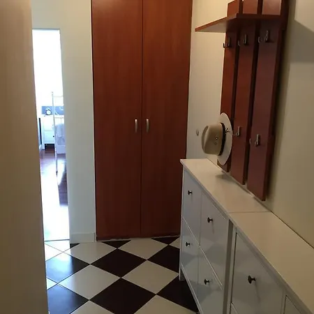 Apartament 8 Pietro
